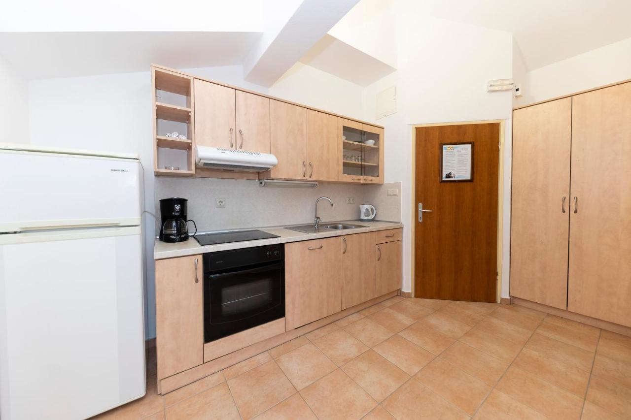 Guest house Irena 3*