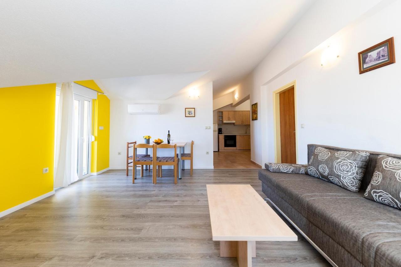 Irena Guest house